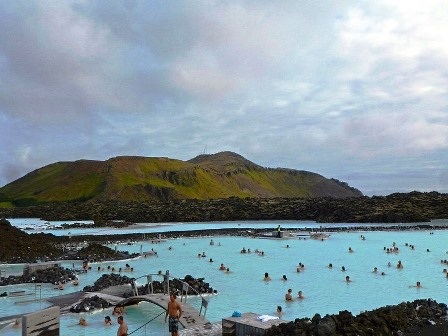 Khu nghỉ dưỡng nước nóng lý tưởng bậc nhất thế giới - 9 Đầm nước nóng